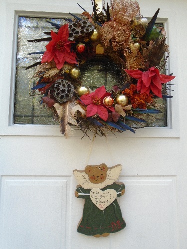 2020 Christmas wreath on front door
